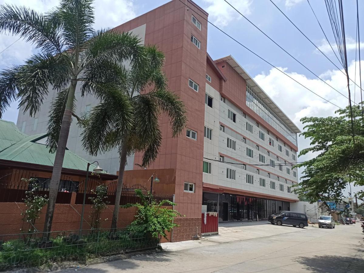 Emmaus Condotel Angeles Exterior foto